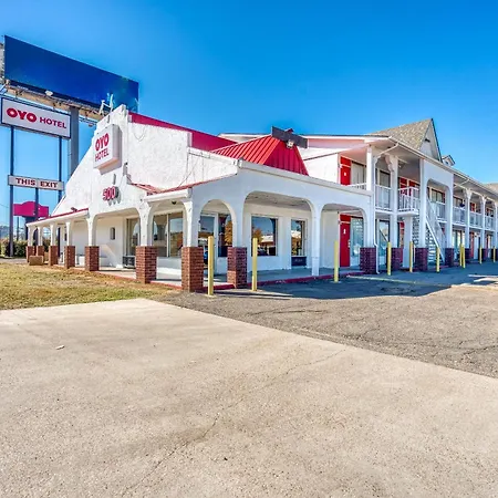 Oyo Hotel Waco University Area I-35